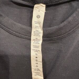 lululemon athletica Black Long Sleeve Tee
